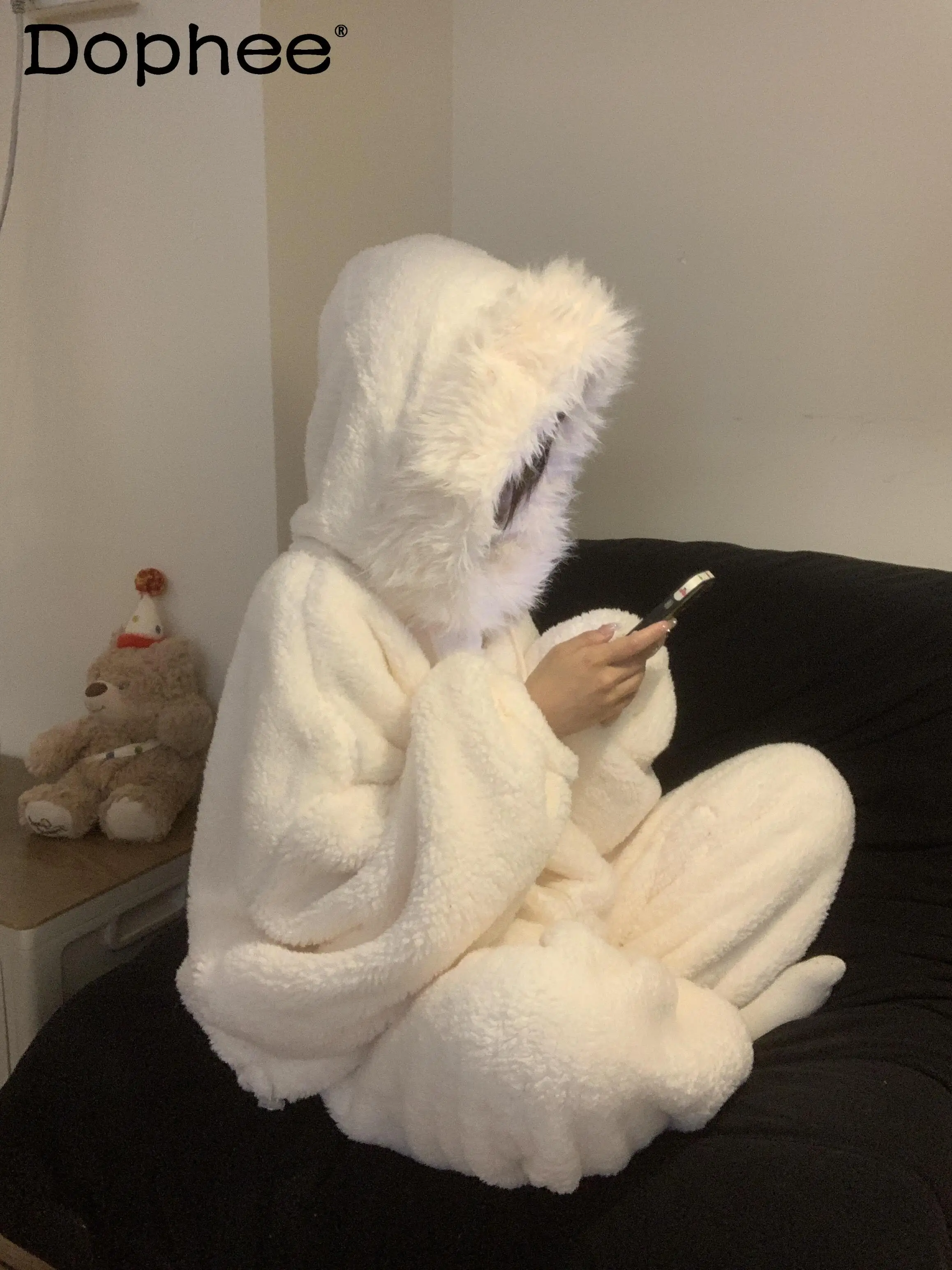 

Новинка 2023 года, корейские зимние теплые пижамы из кораллового флиса для женщин, утепленная верхняя одежда для милых девочек, повседневная свободная домашняя одежда на флисовой подкладке