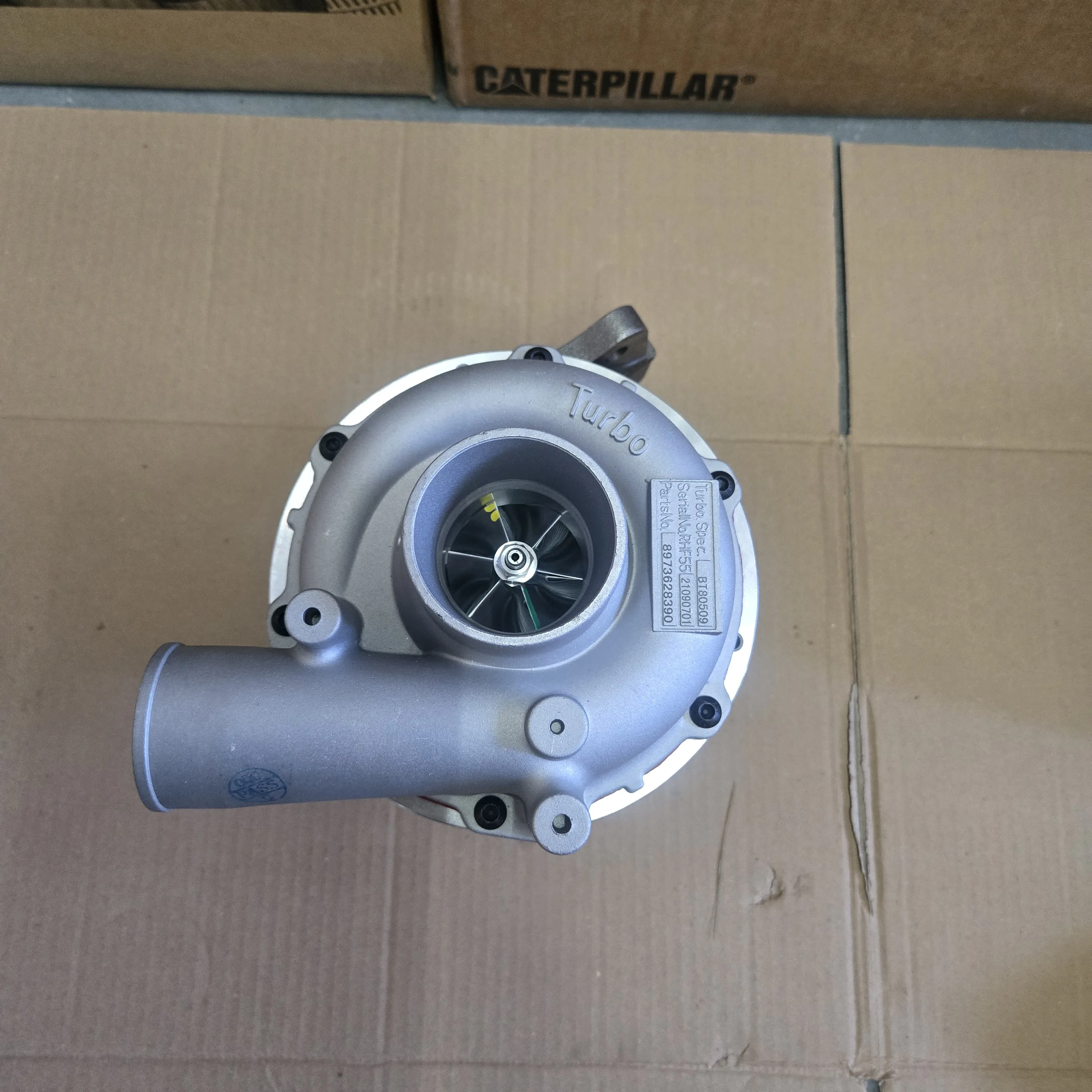 

Junfeng High Altitude Performance Turbocharger for 4HK1 Engine Eco-friendly Improvement Black Smoke Construction Machinery Parts