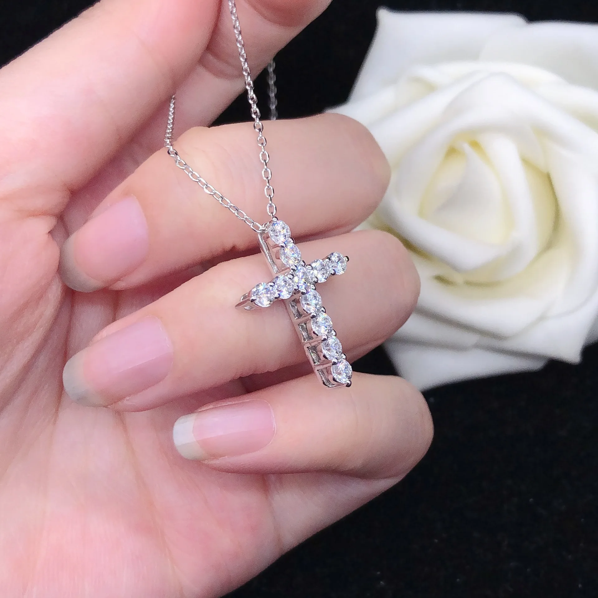 PT950 platinum necklace moissanite pendant cross diamond pendant necklace for women