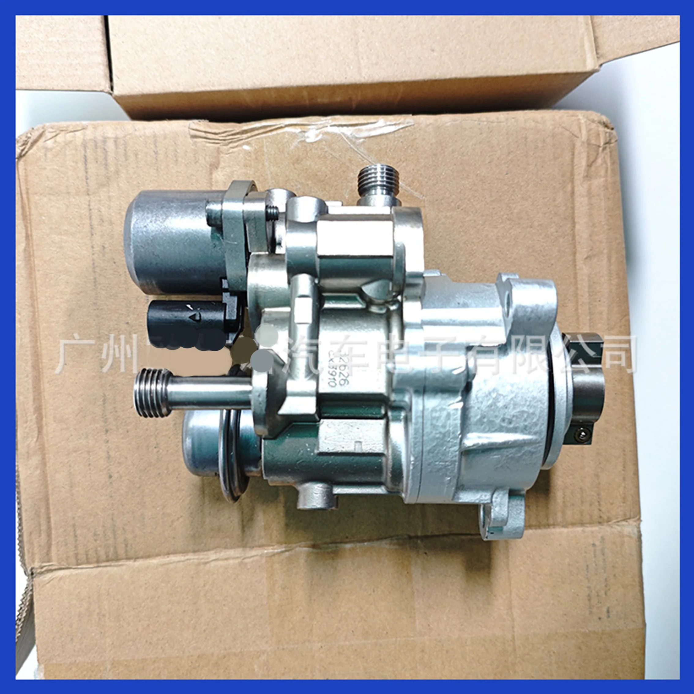 

13517616170 High Pressure Fuel Pump For BMW 335i 535i N54 / N55 13517594943 13517616446 13406014001 13517613933 13517585655
