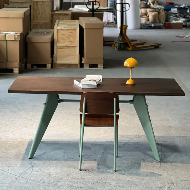 Vitra Swiss EM Design وحدة صغيرة لتناول الطعام بتصميم إبداعي وحديث وبسيط وطاولة طويلة