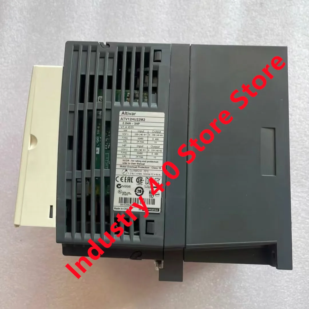 ATV12HU22M2 nowy oryginał