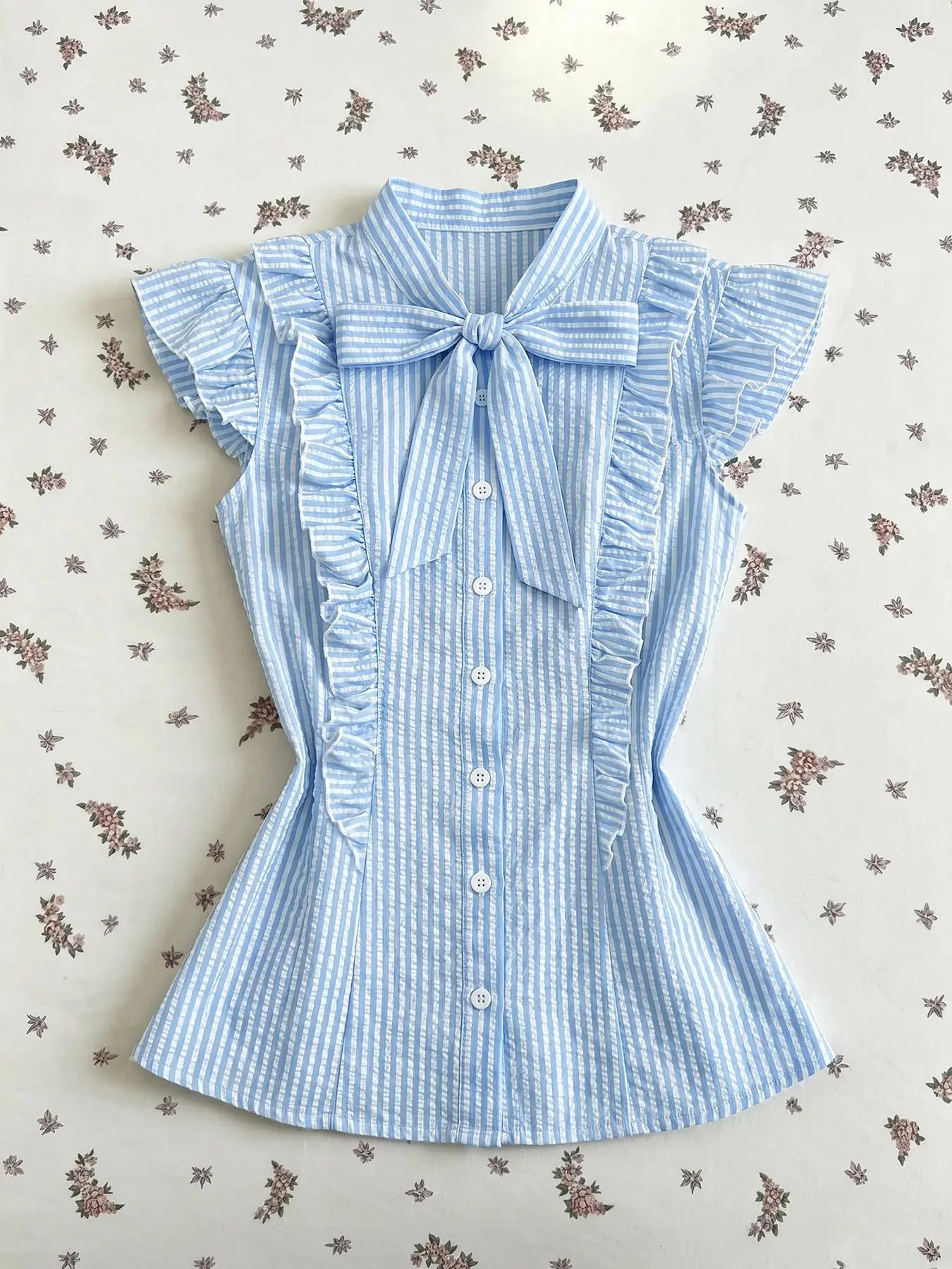 Striped stand-up collar tie bow flying sleeve shirt sweet summer black ear-trimmed slim top punk style trendy fashionable Y2K