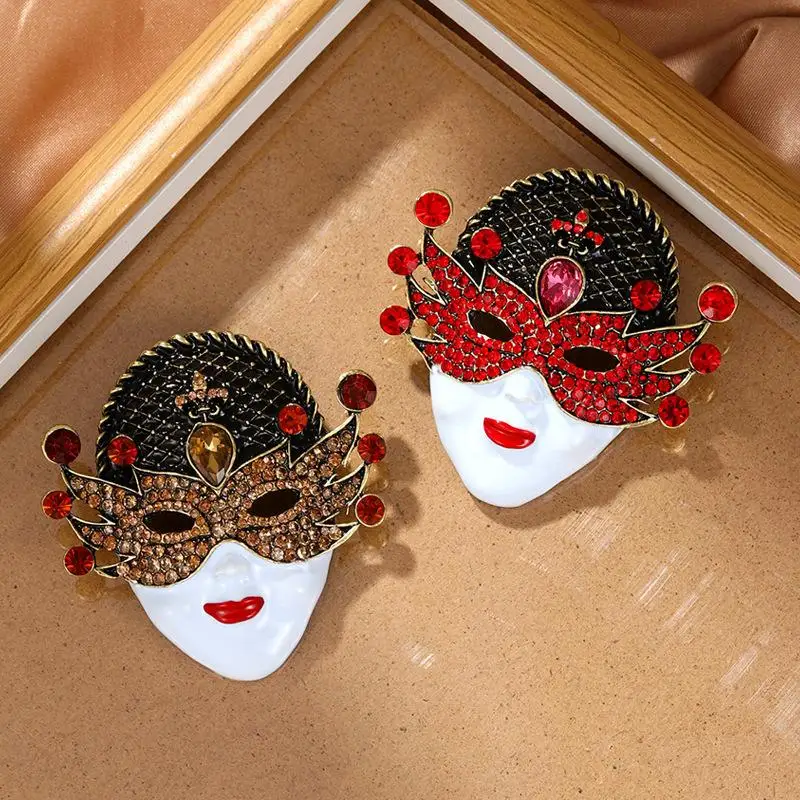Große Vintage-Broschen mit Gesichtsmotiv für Damen, 5 Farben, wunderschöne Strass-Partygeschenke – Detail 3