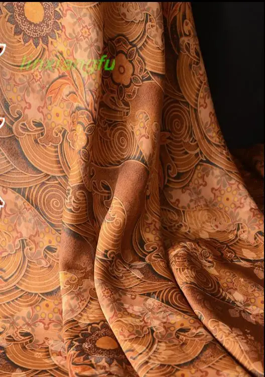 

Hualuo Hongyun gauze fabric, Xiangyun gauze fabric, comfortable and smooth silk traditional cheongsam fabric.