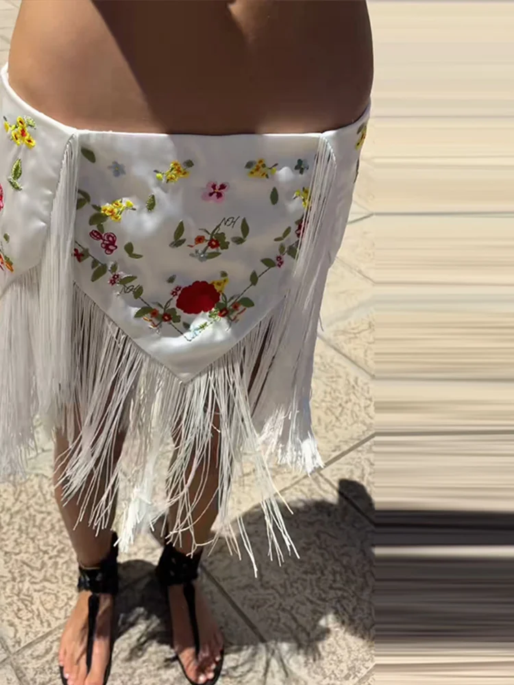 Asymmetrischer Kurzrock mit Stickerei und Quasten für Damen, Sexy Midi-Taille, Unregelmäßiger Saum, Paneel-Design, Schlanke Mini-Röcke, Charmante Partykleidung für Damen – Detail 4