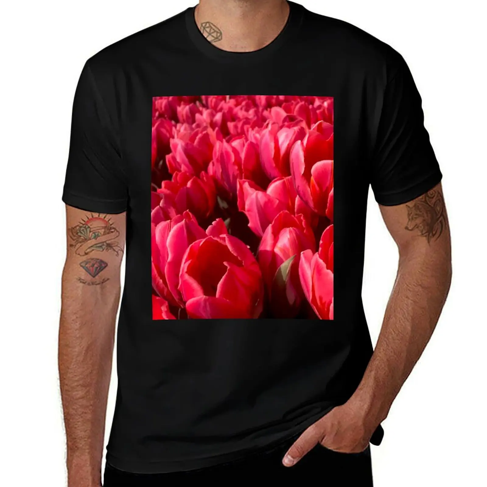 Red Tulip Flower bed (Tulips from Amsterdam) T-Shirt Running Gym Short Sleeve Sports Tee
