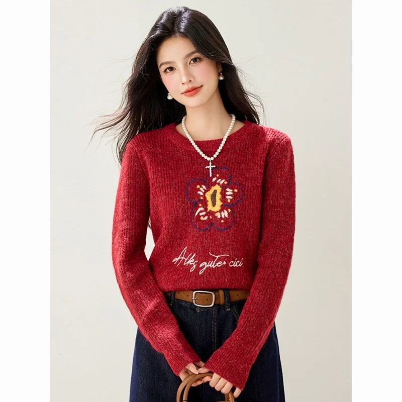 

Atmospheric Long-sleeved Sweater Women's New Loose and Age-reducing Slimming Top Fashion