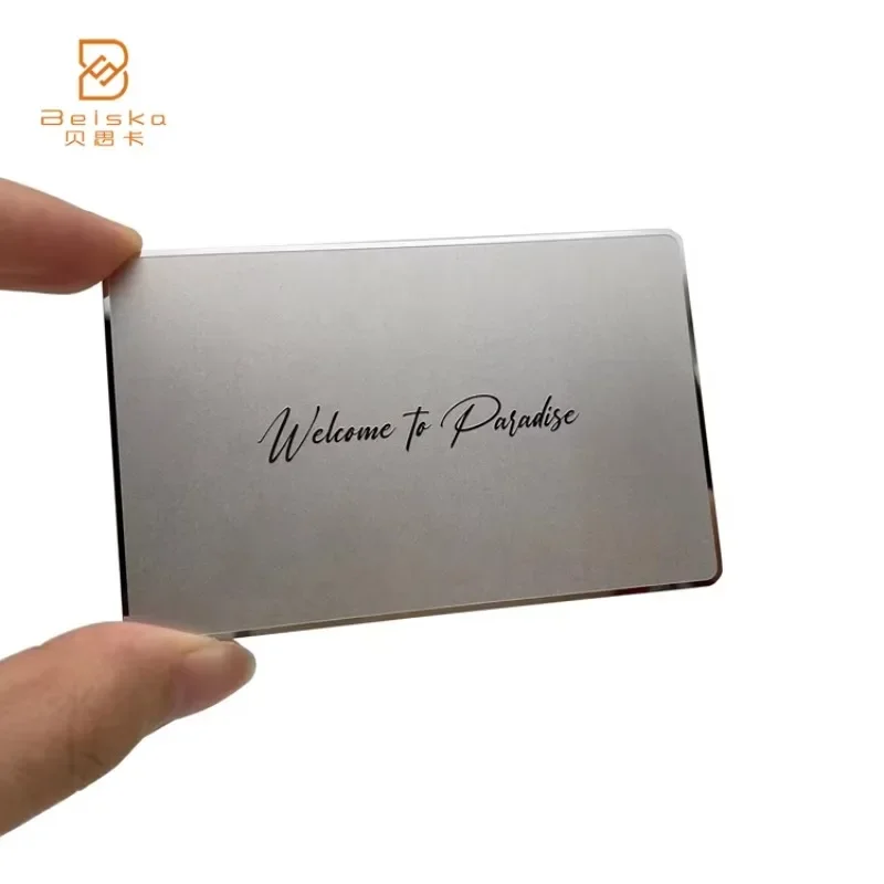 Изготовленная на заказ открытка из нержавеющей стали 304, серебряная зеркальная отделка, персонализированная металлическая лазерная резка, черная визитная карточка
