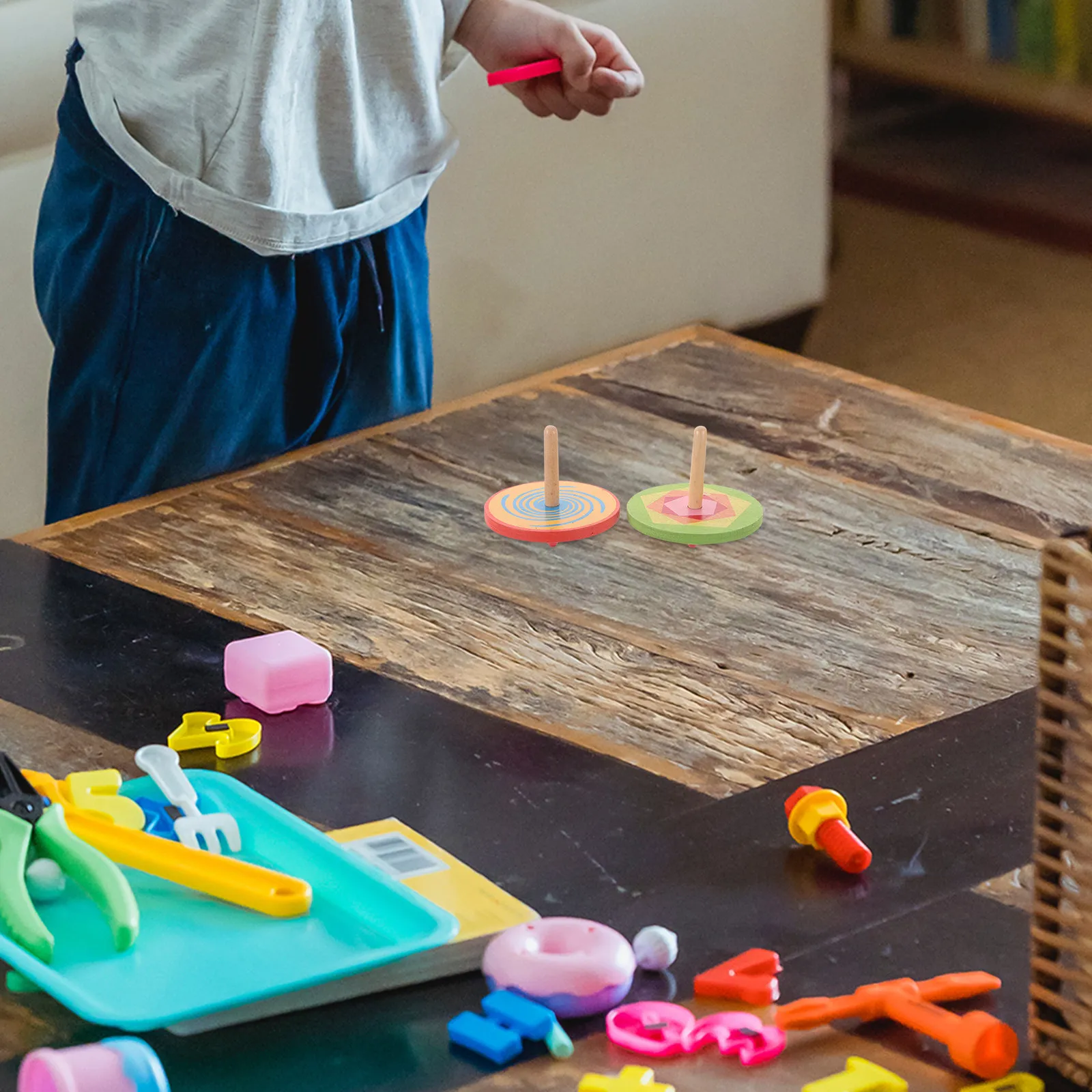 

Набор из 4 деревянных волчков: красочные мультяшные волчки-гироциклы для развития моторики и когнитивных способностей детей, Монтессори-игрушки