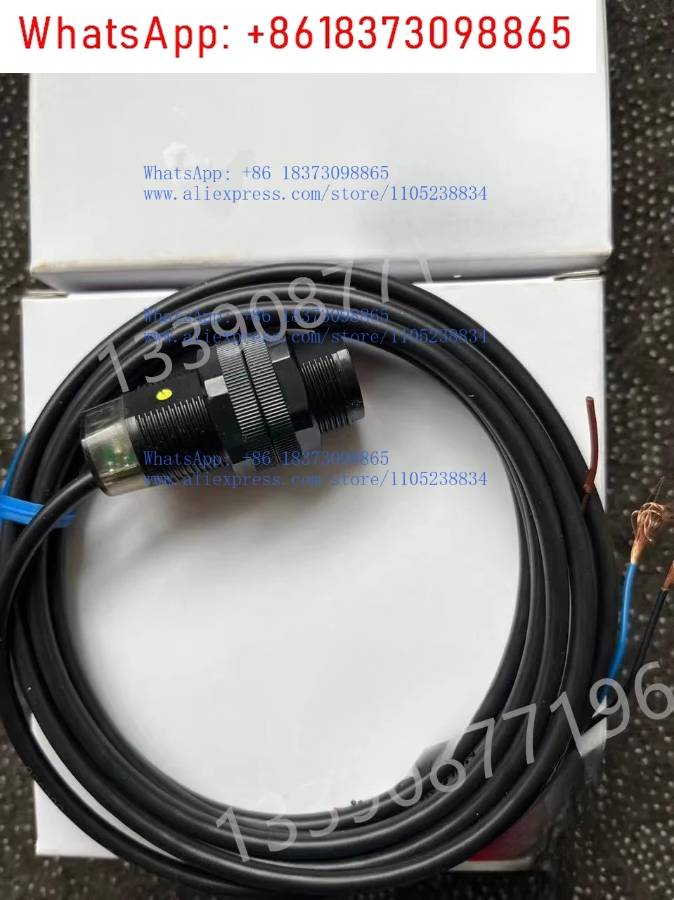 

Фотоэлектрический датчик PM18V-D50BNWR/2M