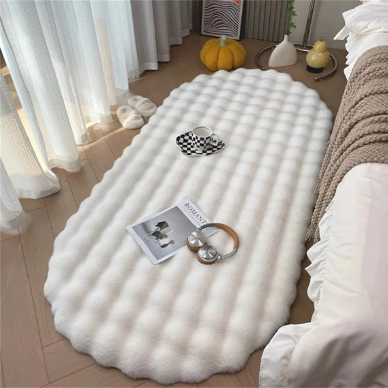 Oval Plush Rug Carpet for Bedroom Soft Imitation Rabbit Fur Floor Mat Warm Winter Soft Bedside Area Rug Living Room Home Decor