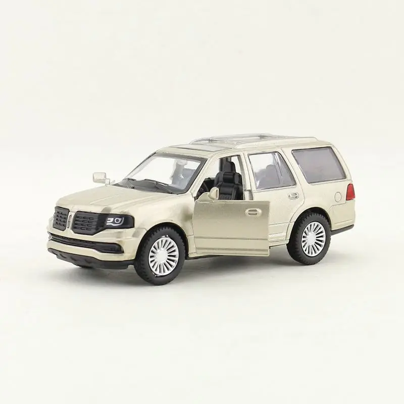 1:46 Lincoln Navigator SUV Alloy pull-back vehicle model Diecast Metal Model Car Random color