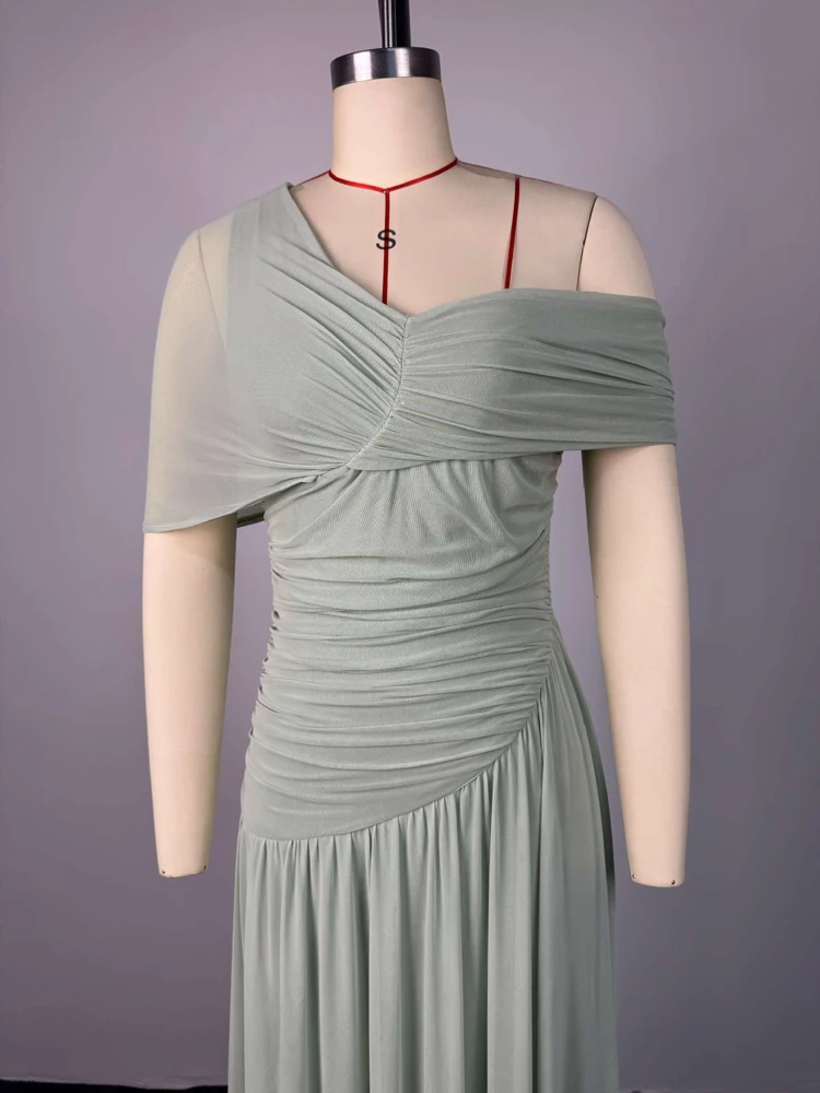 Salbeigrünes Chiffon-Maxikleid für Damen, asymmetrisches, schulterfreies, gerafftes langes Abendkleid, formelles Kleid für Hochzeitsgäste, Brautjungfern und Partys – Detail 8