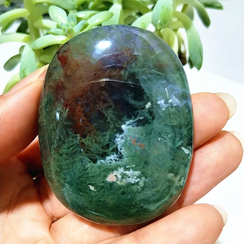 Natural Stone Moss Agate Crystal Palm Material Spiritual Meditation Energy Reiki Healing Feng Shui Crystal Room Decoration