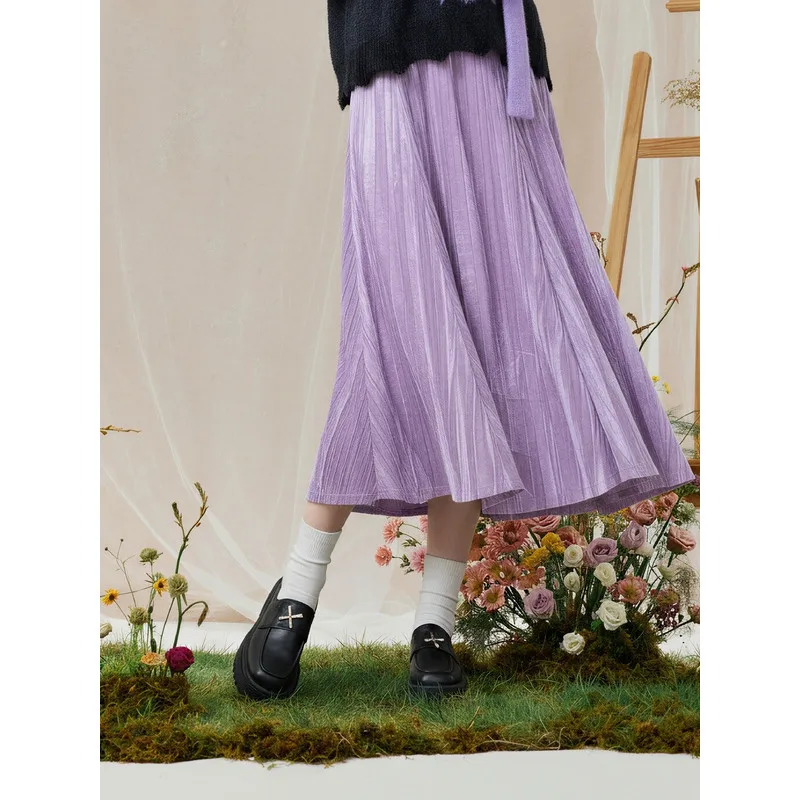 

Twilight Dreams: Velvet A-Line Midi Skirt for Summer