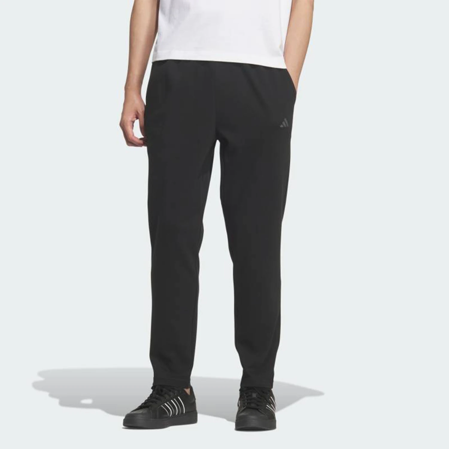 pantalon-de-sport-decontracte-en-tricot-fusele-avec-logo-authentique-adidas-kr2526