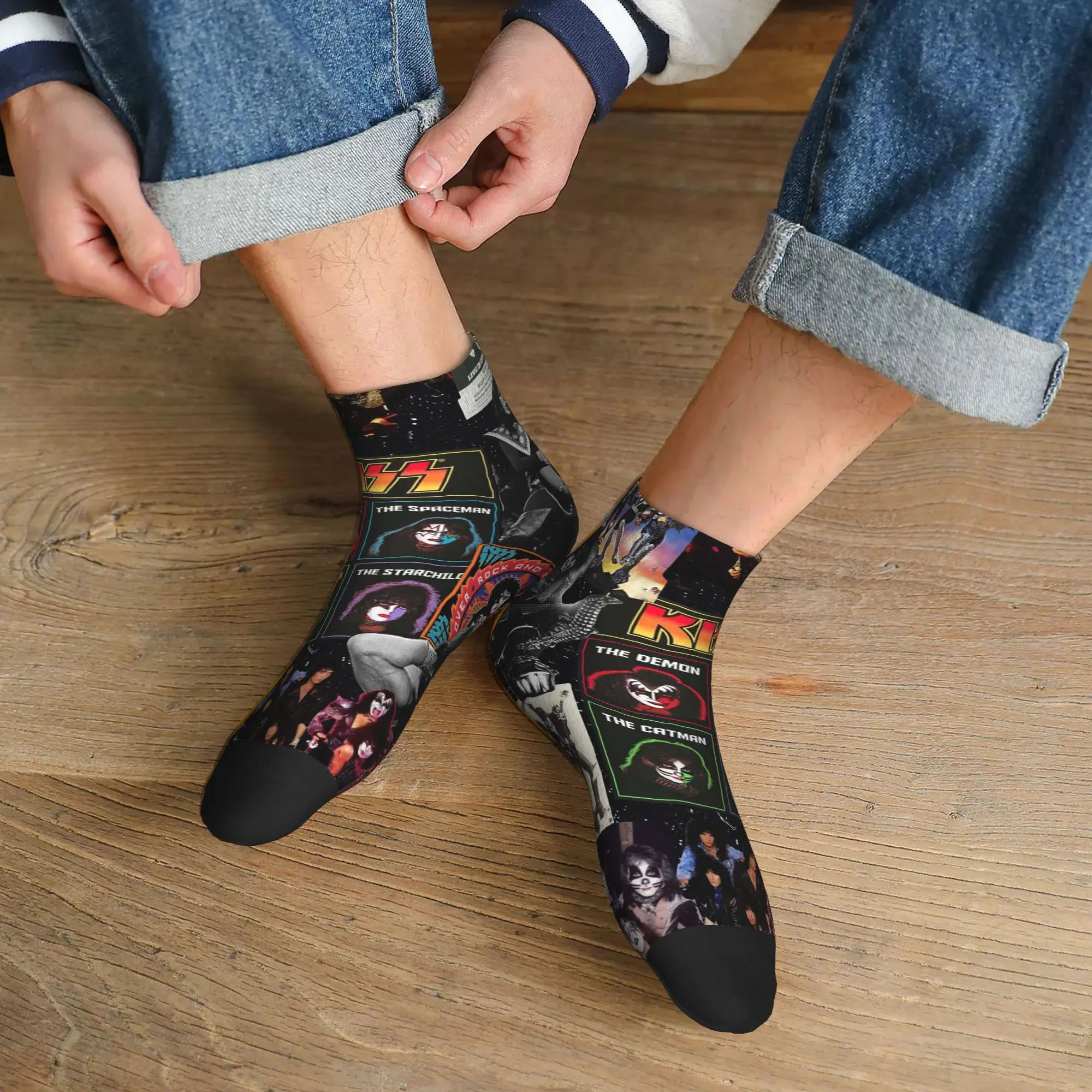 Calcetines Kiss de banda de música Rock de Heavy Metal para todas las estaciones, calcetines Harajuku absorbentes del sudor, medias divertidas para hombres y mujeres, Navidad