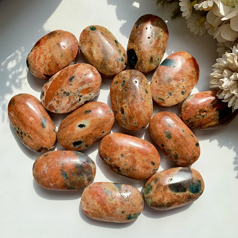 Wholesale Blue Phosphorus Sunstone Symbiotic Palm Stone Polished Crystal Craft Collectible Home Decor Tabletop Ornament