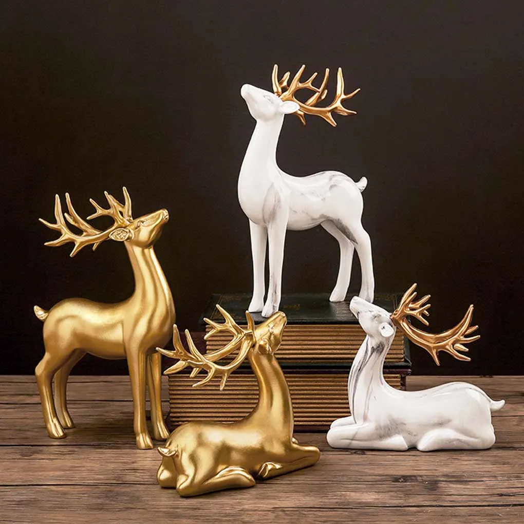2 Pieces Deer Ornaments Interesting Resin Decors Tabletop Elk Decor