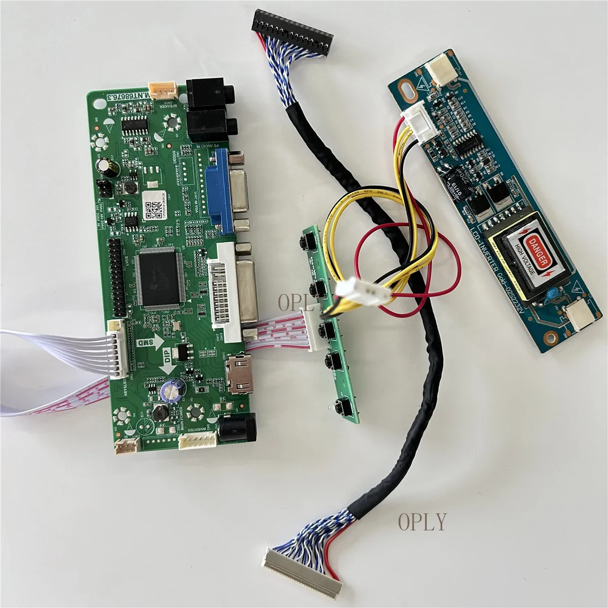 

DVI+VGA LCD Controller Board Panel Audio+Kit for LM190E08-TLJ4/TLJ2/TLJ1/TLK1/TLM1/TLJ7 1280x1024 19.0" 2 Lamps HDMI-compatible