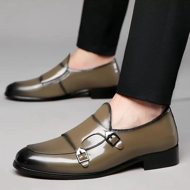 Luxury Men's Dress Shoes High Quality Patent Leather Men Wedding Shoes Fashion Designer Party Loafers Business Men Casual Shoes