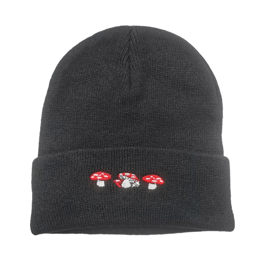 Winter Autumn Poisonous Mushrooms Fairy Tale Worlds Embroidery Beanies Skull Hat Men Women Outdoor Keepwarm Riding Cold Caps Zj4