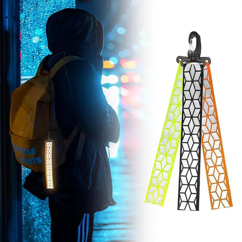 Reflective Backpack Pendant Safety Reflective Clothing Keychain Pendant Outdoor Supplies With Powerful Reflective Effect