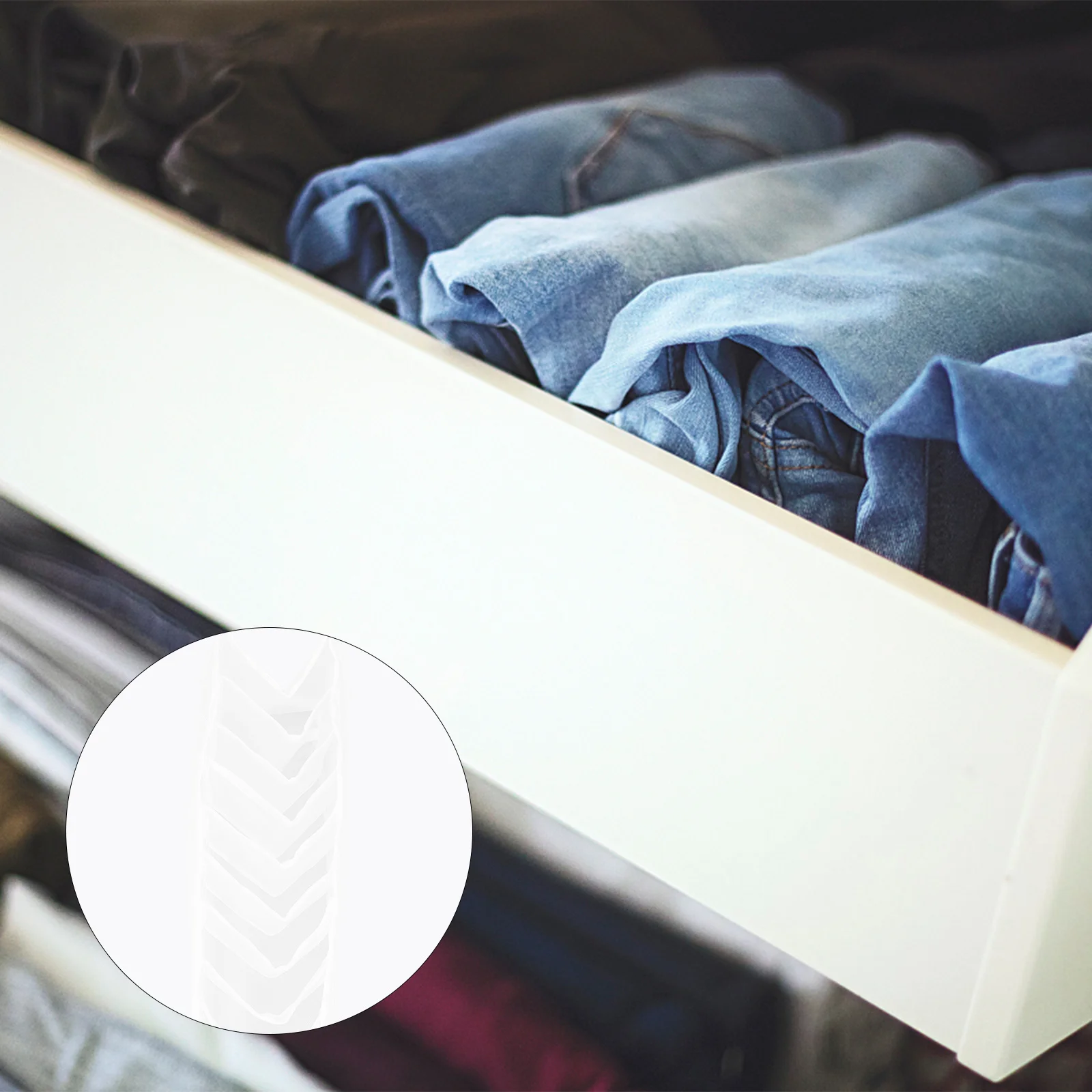 

1Pcs Creative Underwear Storage Box Portable Lightweight Organizer for Bras Underwear Ties Multi-Grid Cloth Storage Container