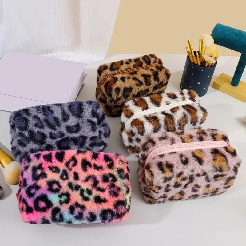 New Leopard Print Soft Plush Cosmetic Bag Makeup Bag Portable Toiletries Skincare Product Storage Bag Travel Makeup Organizer