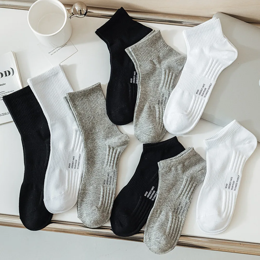 

new delivery young boys fashion cotton ship letter socks Teenagers spring autumn summer boy sport 5pair/lot students