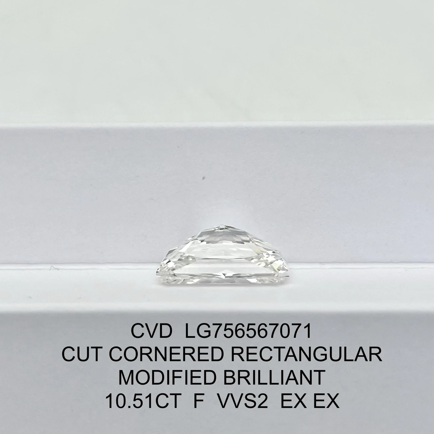 Variant: RA 10.51CT F VVS2