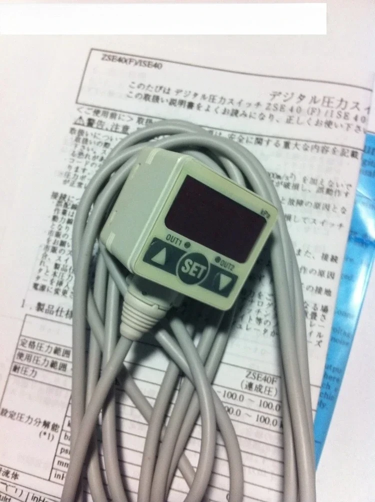

pressure switch ISE40-01-22L ISE40-01-62L ISE40-W1-22L-M