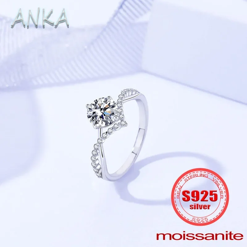 ANKA NEW S925 Sterling Silver 1CT Moissanite Ring Personalized Light Luxury Style Colorful Moissanite Ring