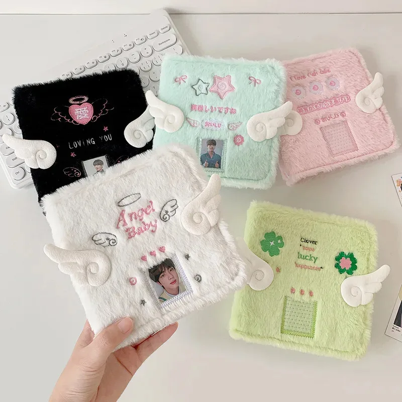Álbum de tarjetas de hojas sueltas con alas de Ángel de peluche estilo INS, exhibición de almacenamiento de fotos de ídolo bonito coreano para sesión fotográfica Kpop