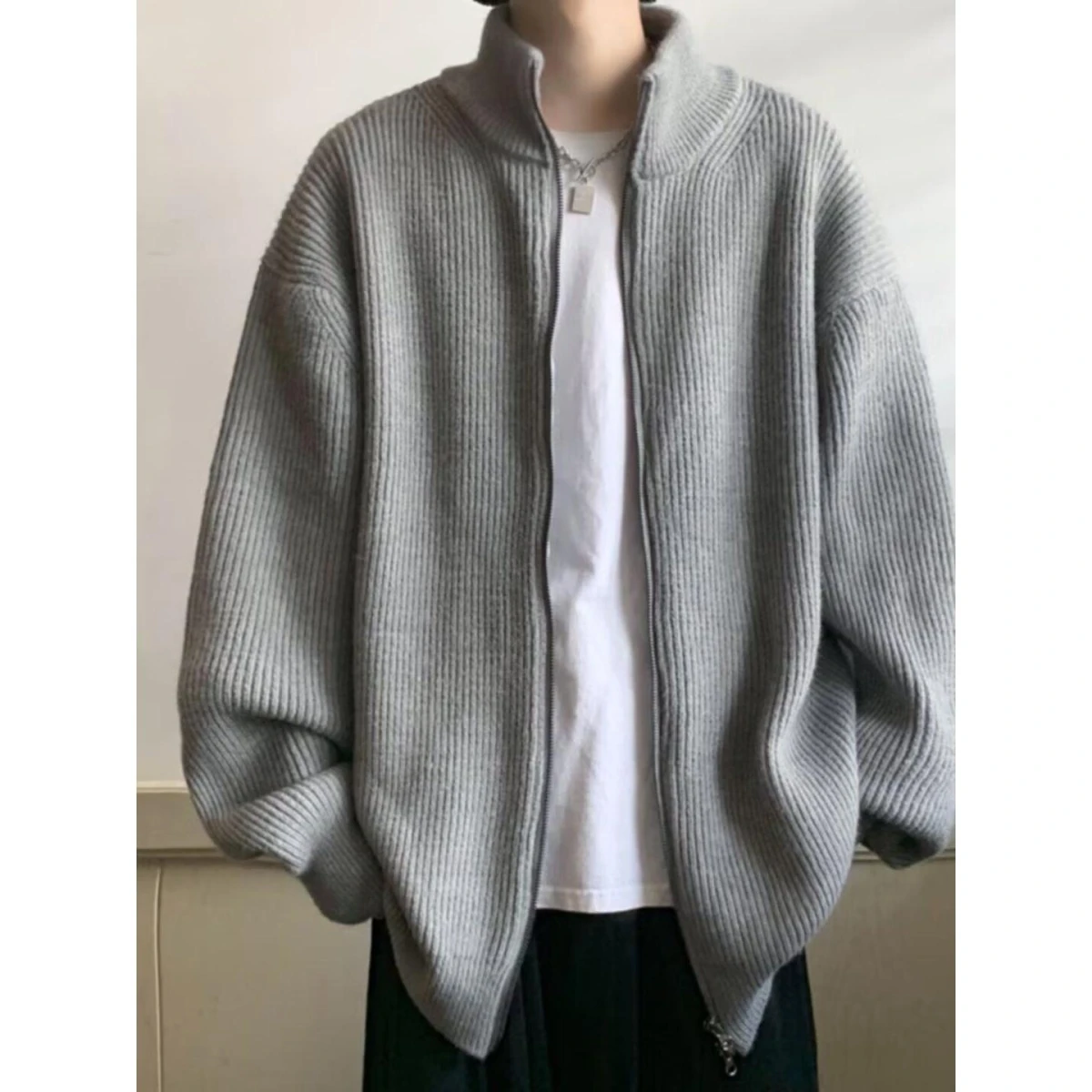 

Свободный повседневный вязаный свитер на молнии с высоким воротником в Корейском стиле, мужская осенне-зимняя верхняя одежда из полиэфирного волокна, длинная ...