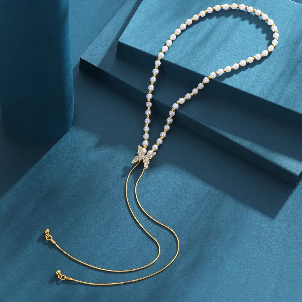 

Long tassel butterfly necklace for women, a summer niche design with a pull-out collarbone chain accessory