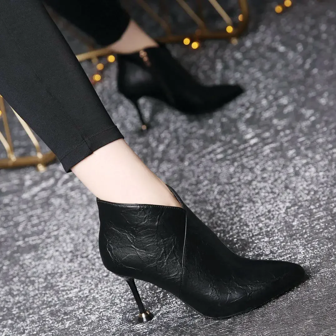 Fashion 2024 Ankle Boots for Women Very High Heels Heeled Autumn Woman Short Shoes Winter Hot On Promotion Pu Sale Y2k Booties