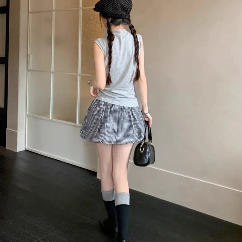 2025 Summer New O-neck Hollow Bow Casual Sleeveless T-shirt Women + Contrast Color Plaid Pleated Bud Skirt Two-piece Suit