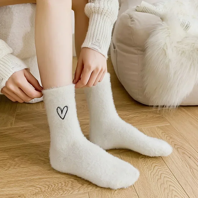 Women Warm Socks Autumn Winter Girls Solid Color Soft Fluffy Sock Sweet Cartoon Love Home Floor Mink Fur Sock Simple Accessory