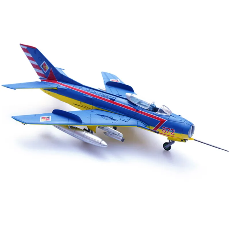 1:72 Scale Model MiG 19S Fighter Red 872 East German Air Force 1968 Diecast Alloy Aircraft Collection Display Decoration Gift