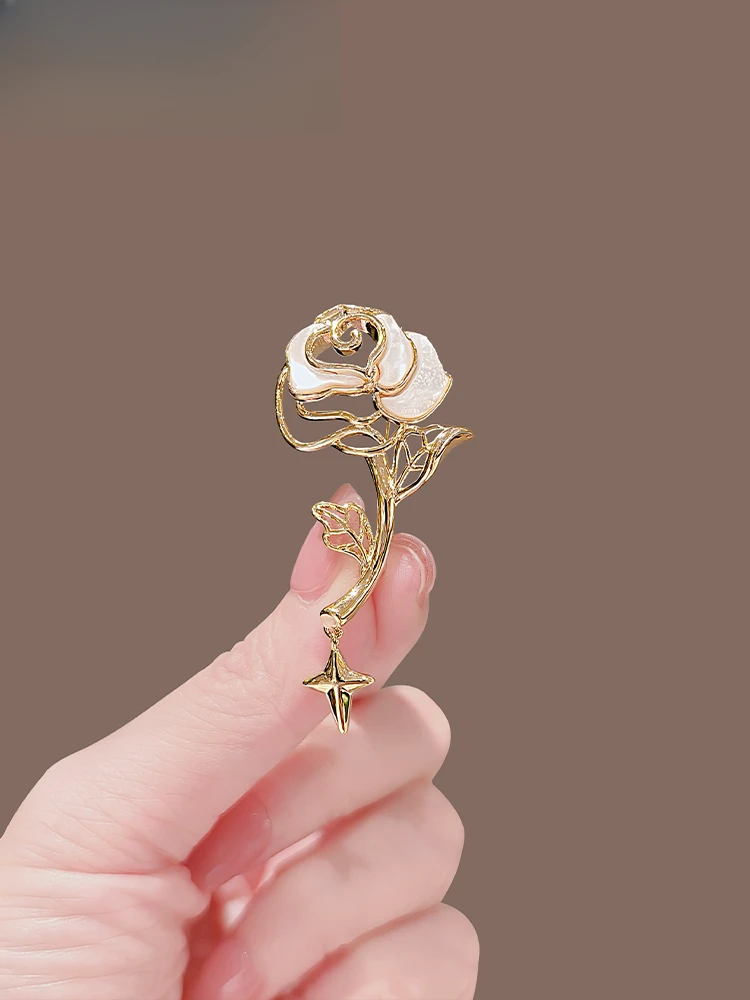 Rose Flower Brooch High-end Women's Delicate Pin Accessories Suit Collar Pin
