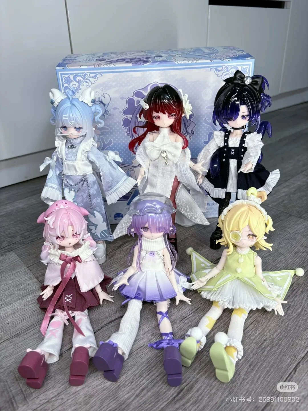 

Аутентичный новый продукт Mi Tian Ocean Gem 8-точечная слепая коробка серии Bjd может быть очарованием, модное игривое милое украшение для рабочего стола