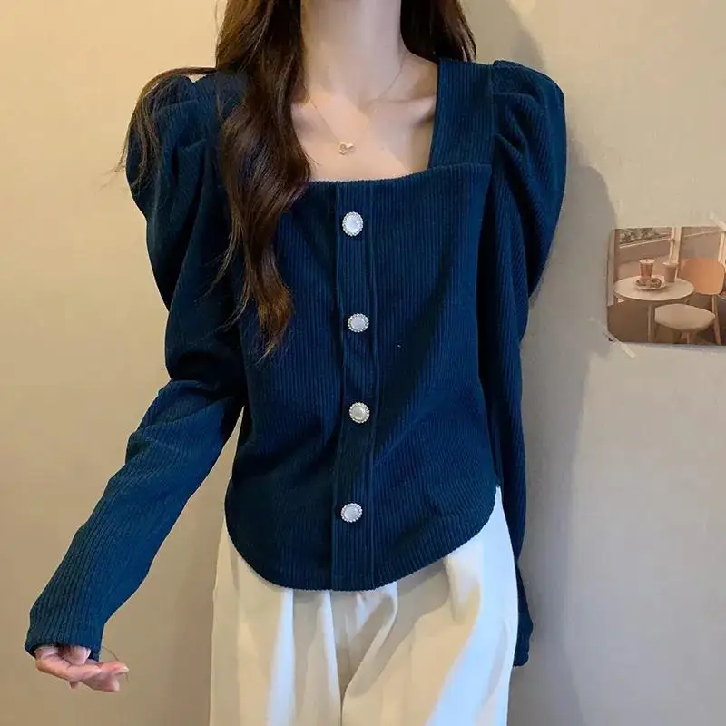 French Square Neck Retro Knitted Shirt with Feminine Style Bubble Sleeves Long Sleeved Shirt Fashionable and Slimming Bottom Top