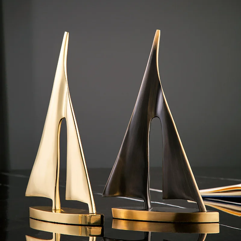 Smooth Sailing Sailboat Metal Crafts Ornaments Copper Golden Hollow Ship Abstract Geometric Sculpture Home Furnishings