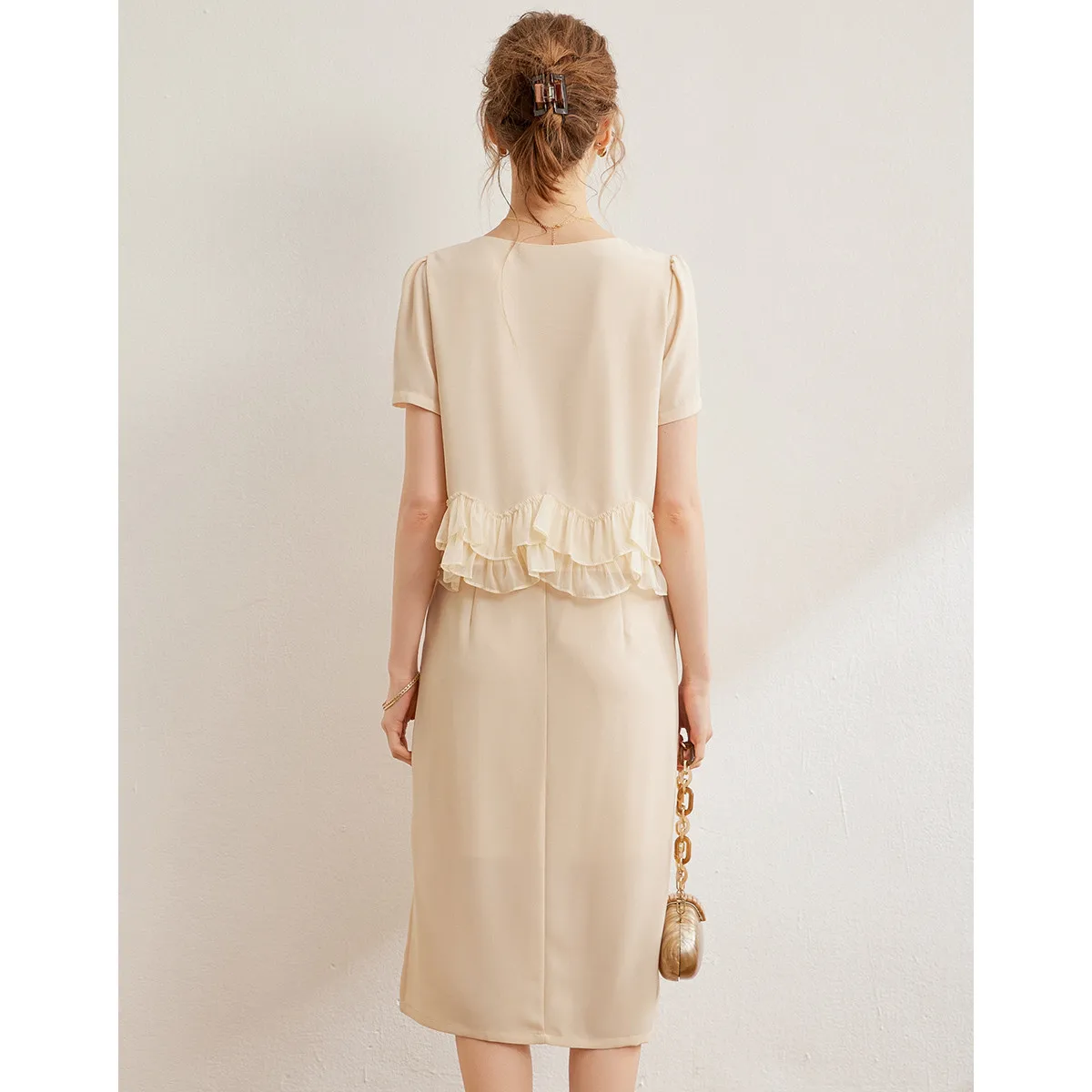 LOUISYAO موضة ثلاثية الأبعاد شبكة زهرة فساتين نسائية 2025 الصيف عادية مستديرة الرقبة قصيرة الأكمام موضة أنيقة فساتين طويلة