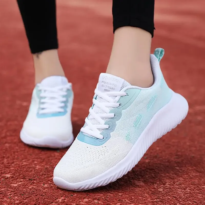 White Shoes for Women 2024 New Popular Flat Fashionable All-Match Casual Sports Skate Shoes Women Tenis