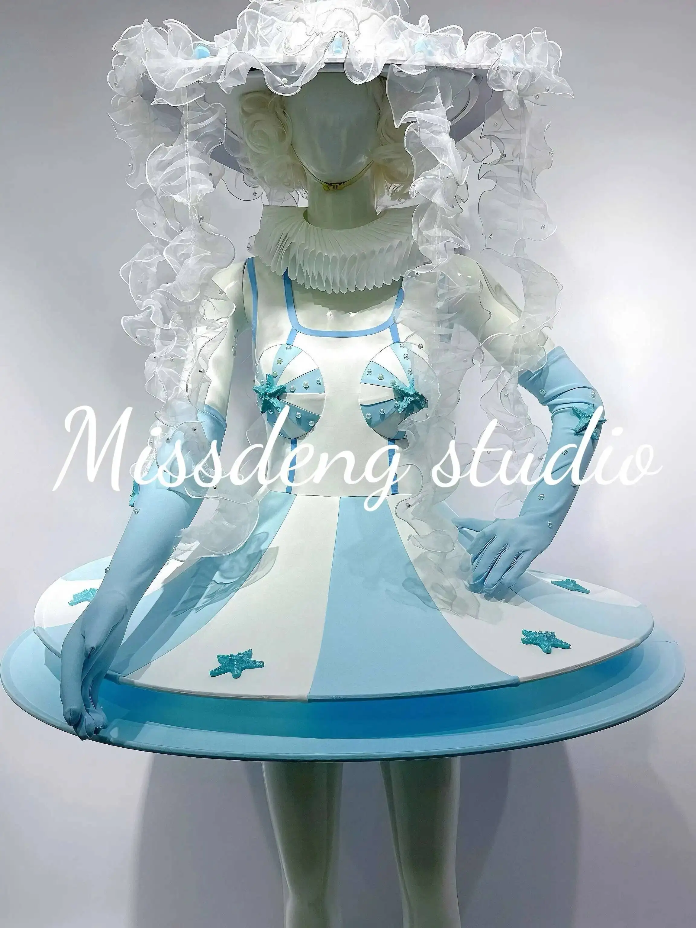 كوس كرنفال تعويم موكب زي حوض السمك بارك المحيط سلسلة قنديل البحر تصميم نجم البحر السماء الزرقاء أداء زي