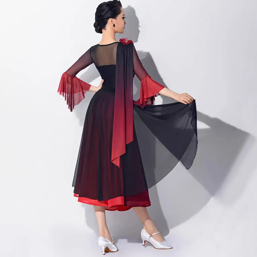 Valse – costume de compétition de danse moderne irrégulière, manches en corne, col rond, haut joint, jupe en arête de poisson dégradée, danse de salle de bal, nouvelle collection