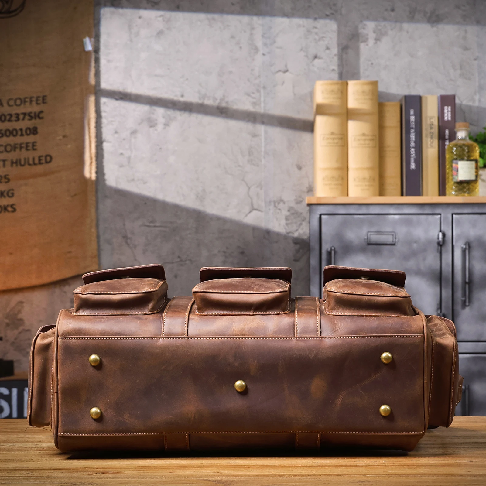 S.WORKER Große Kapazität Echtleder Vintage Rindsleder Reisetasche Weekender Herren Reisetasche Sporttasche Retro-Stil – Detail 12